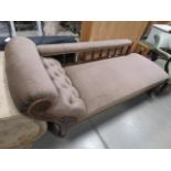 Victorian chaise longue with brown fabric