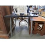 5189 - A black painted square lamp table