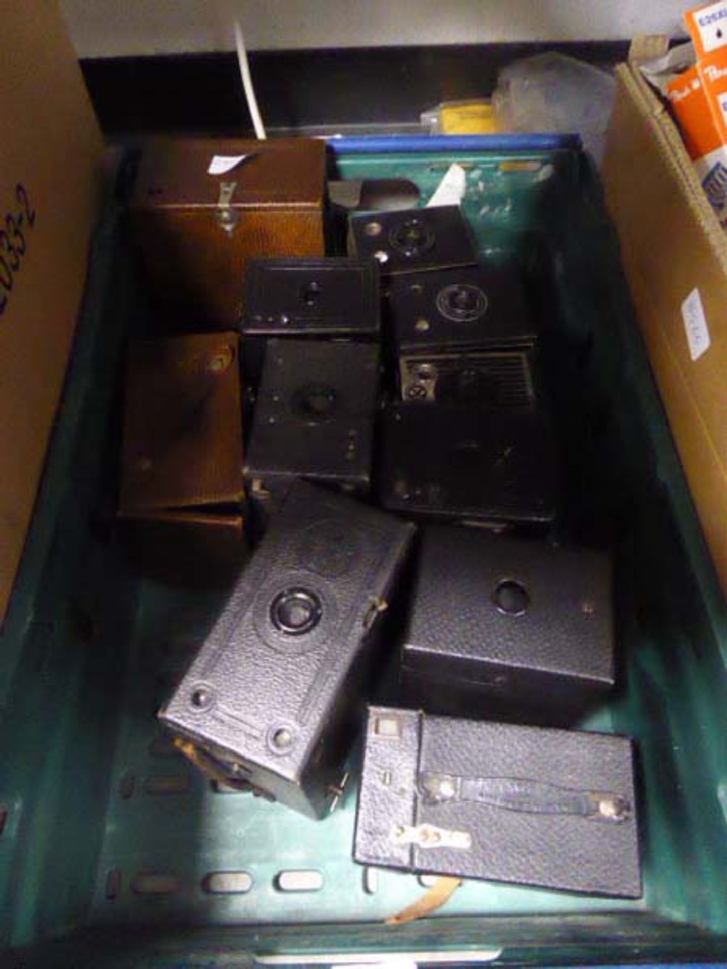 11 various Kodak and other boxed cameras