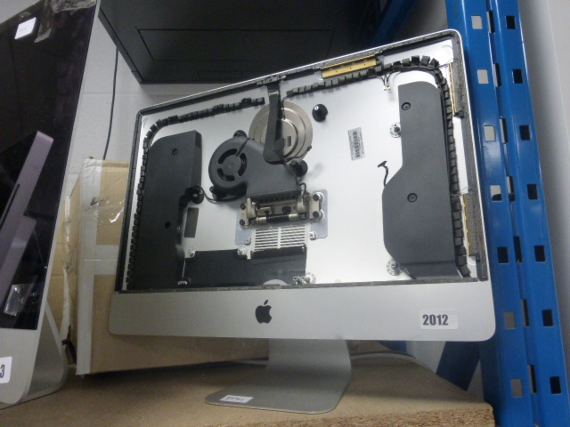 Apple iMac all in one chassis with fan component