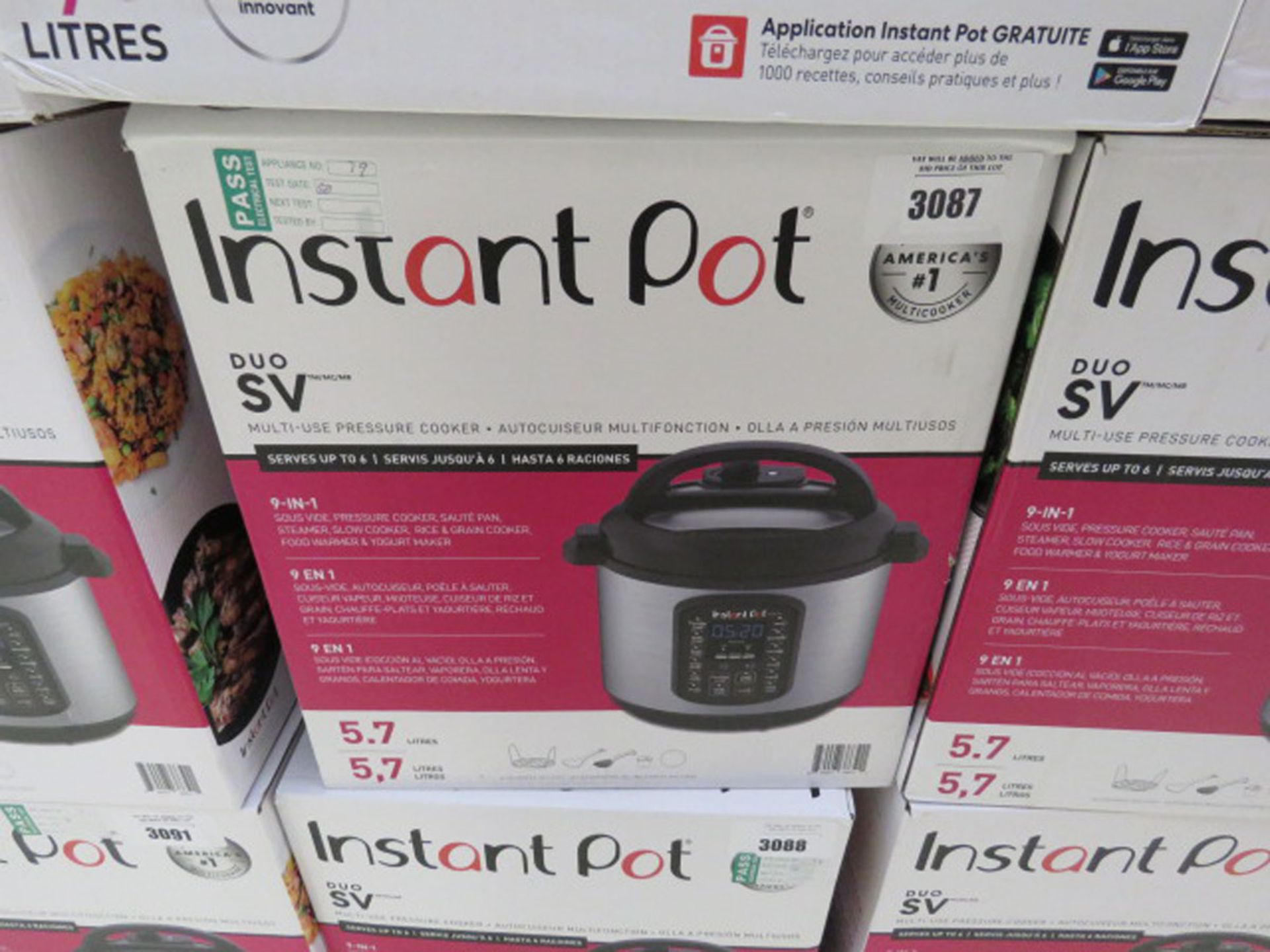 (TN79) Boxed Instant Pot multi use pressure cooker