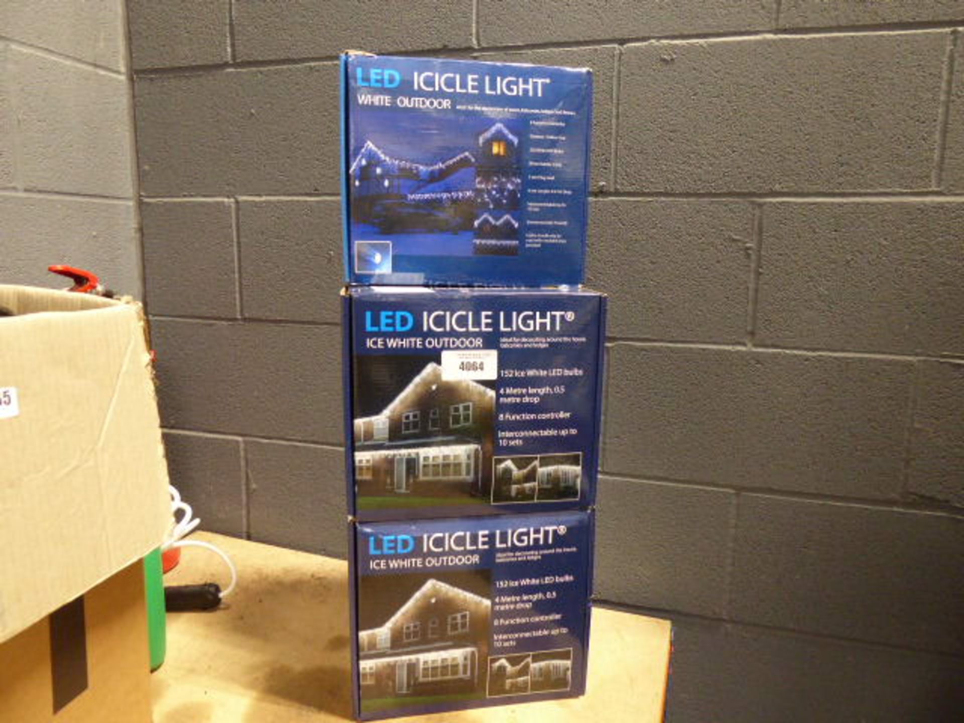 5 boxes of LED icicle lights