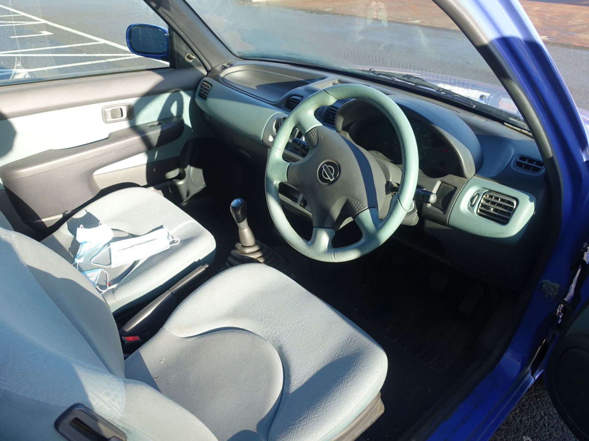 Y628 PTM (2001) Nissan Micra Activ 3 door hatchback, petrol in blue MOT: 12/7/2021 - Image 6 of 9