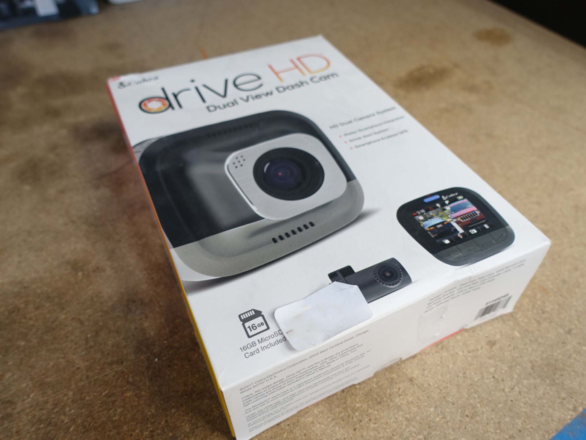 2 Winplus portable power banks and drive HD dash cam - Image 2 of 2