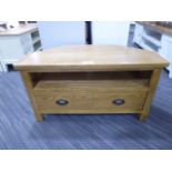 Rutland Oak Corner TV Unit (20)