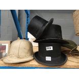 Qty of bowler and other hats