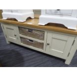 Salisbury Ivory Painted Oak Large TV Unit with Baskets (18)