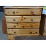 Pine chest of 5 drawers