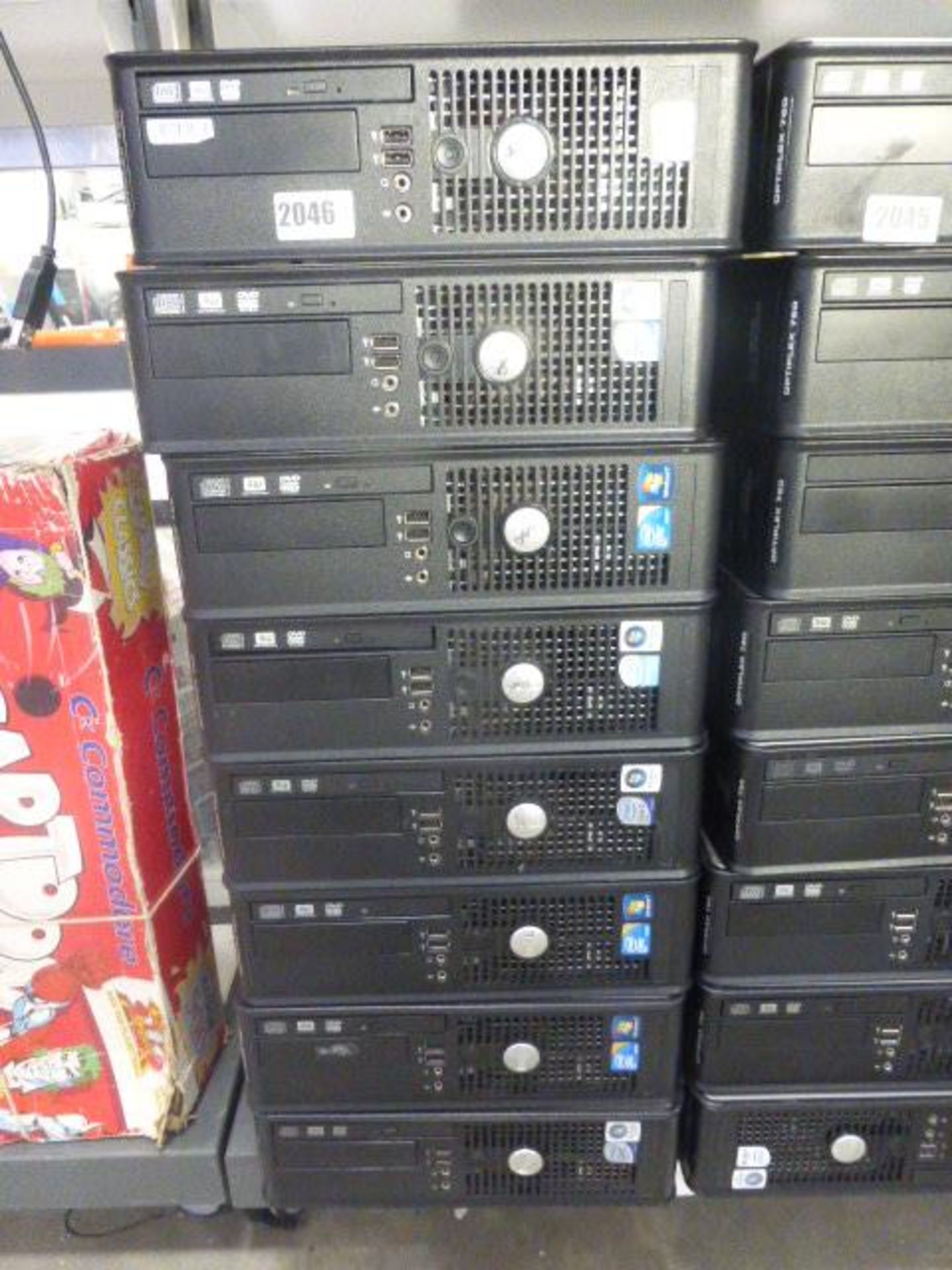 (154) Stack of 8 various Dell Optiplex desktop pc's for spares and repairs