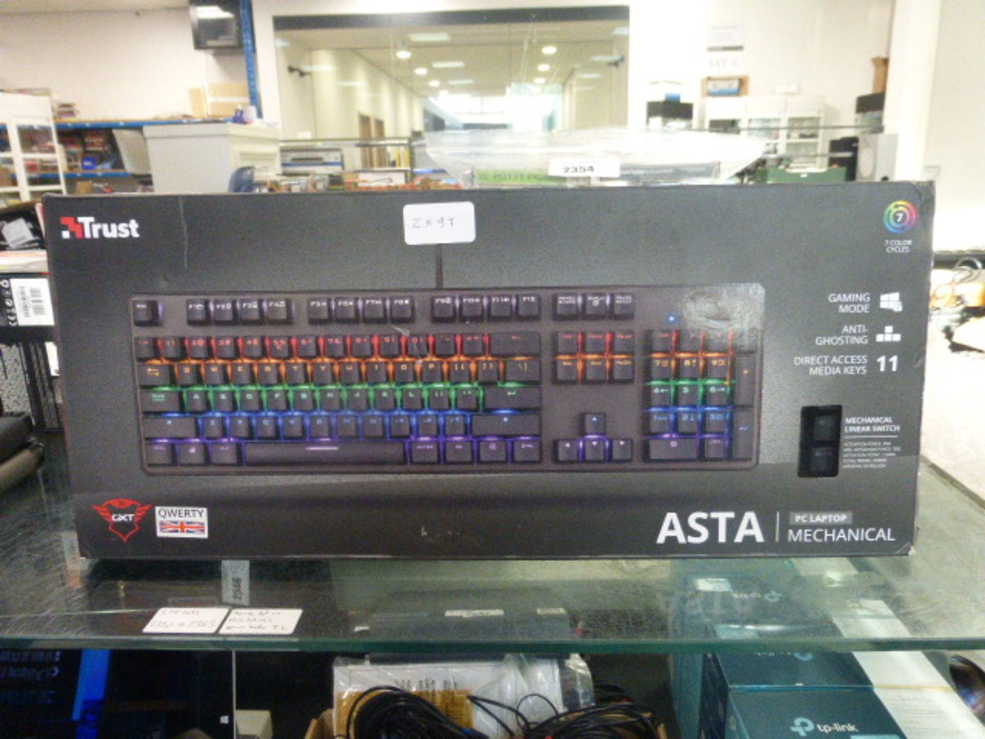 Trust Asca mechanical keyboard in box