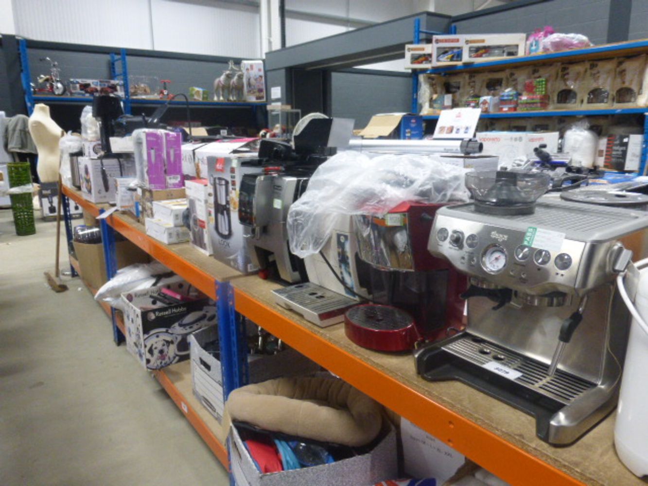 Saleroom 3 Household Items & Retail Products