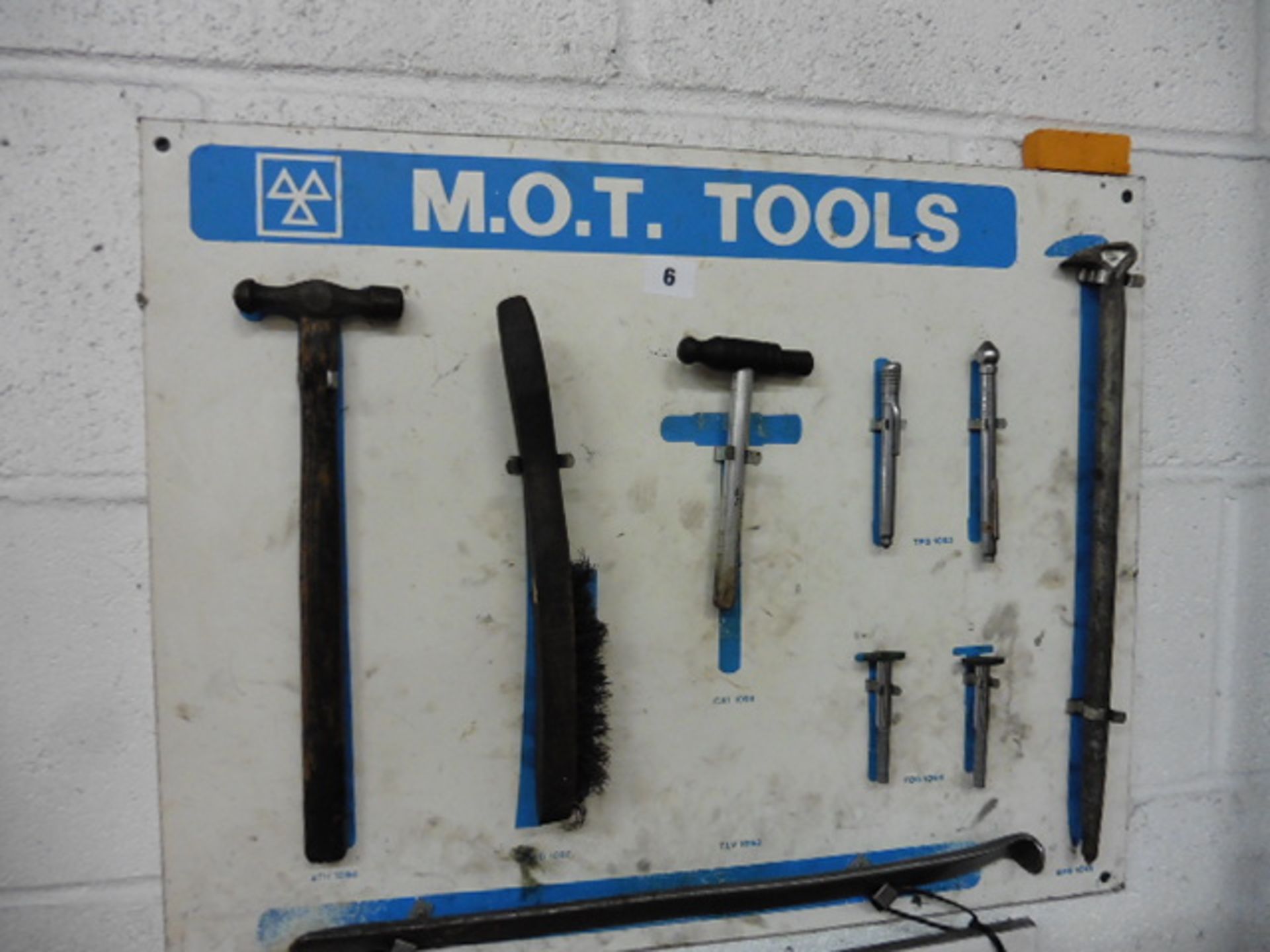 MOT Tools rack with contents and a towing socket tester - Image 3 of 3