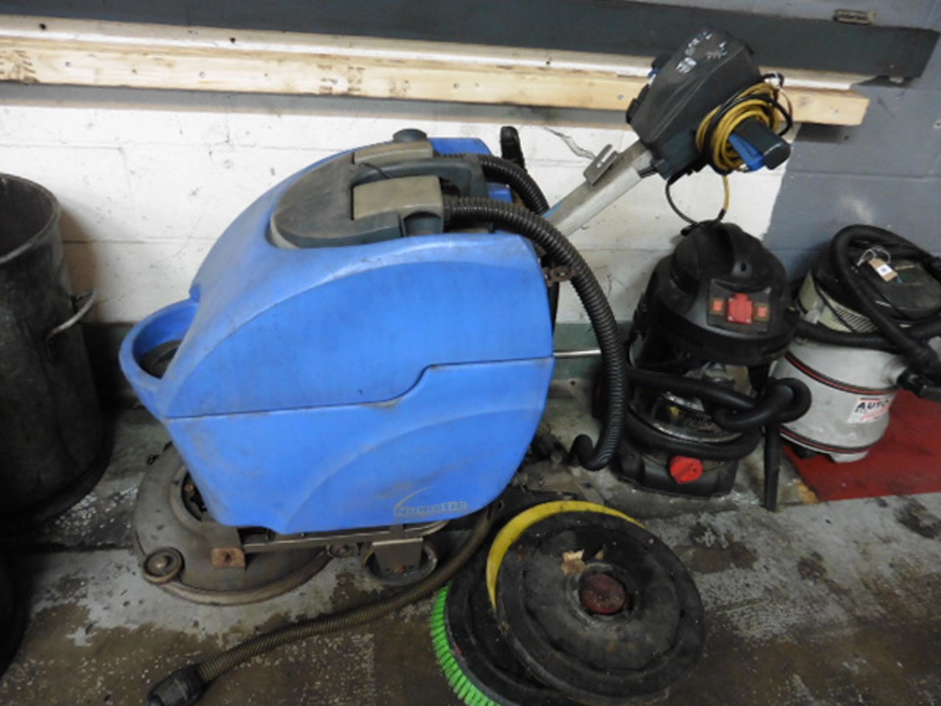 Numatic floor scrubber, 1ph