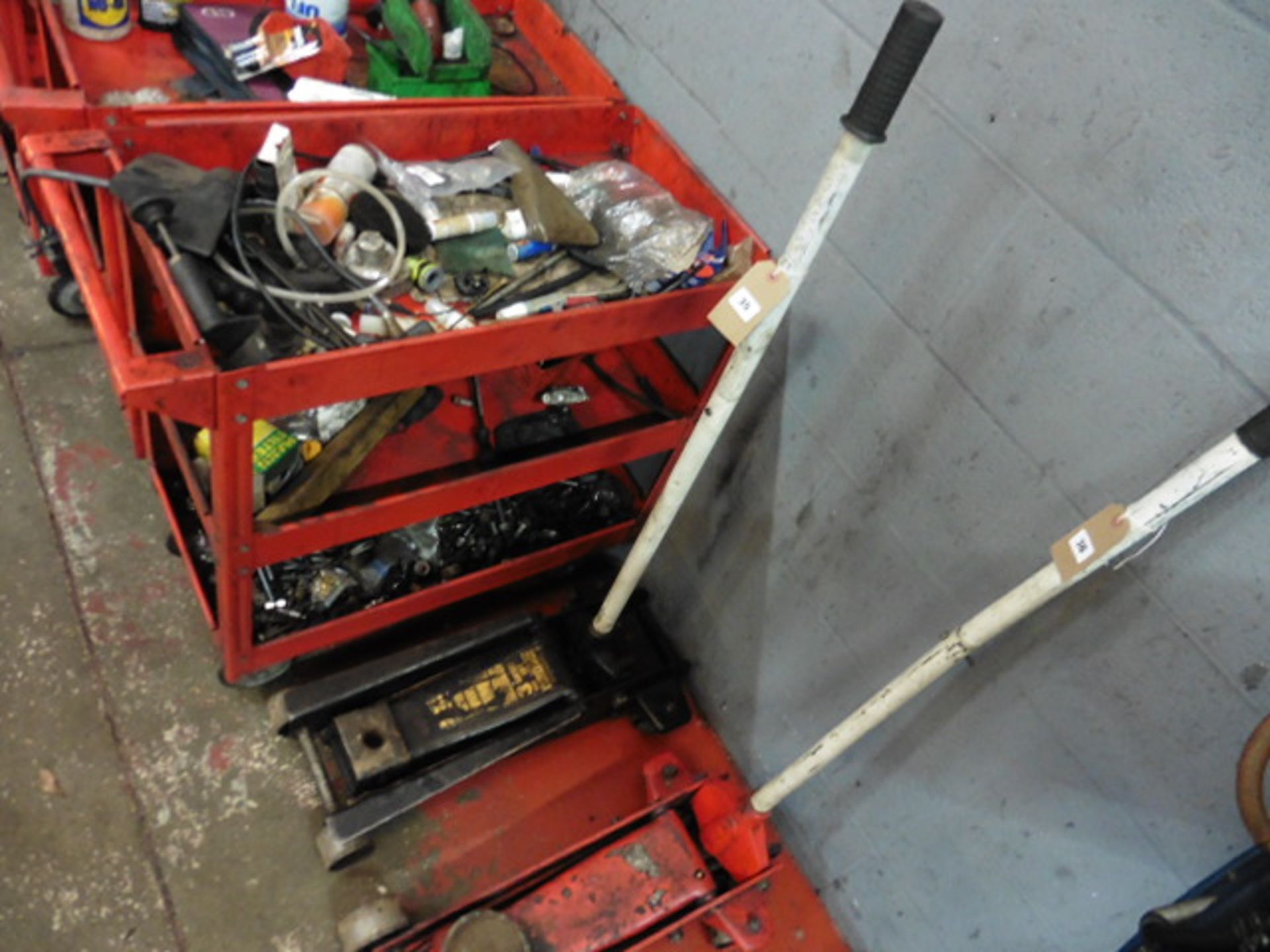 Sealey 3000kg trolley jack - Image 3 of 3