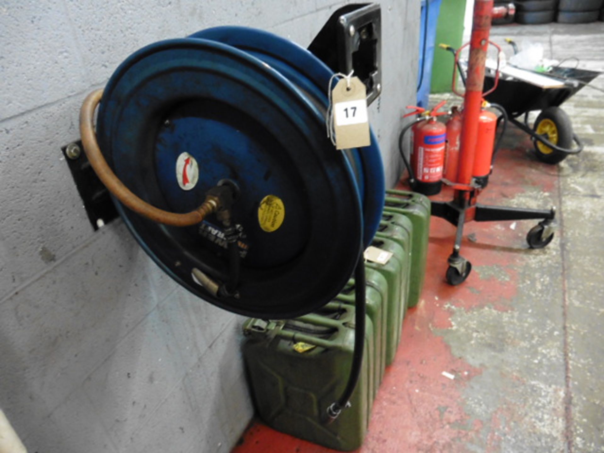 Power Craft air hose and reel
