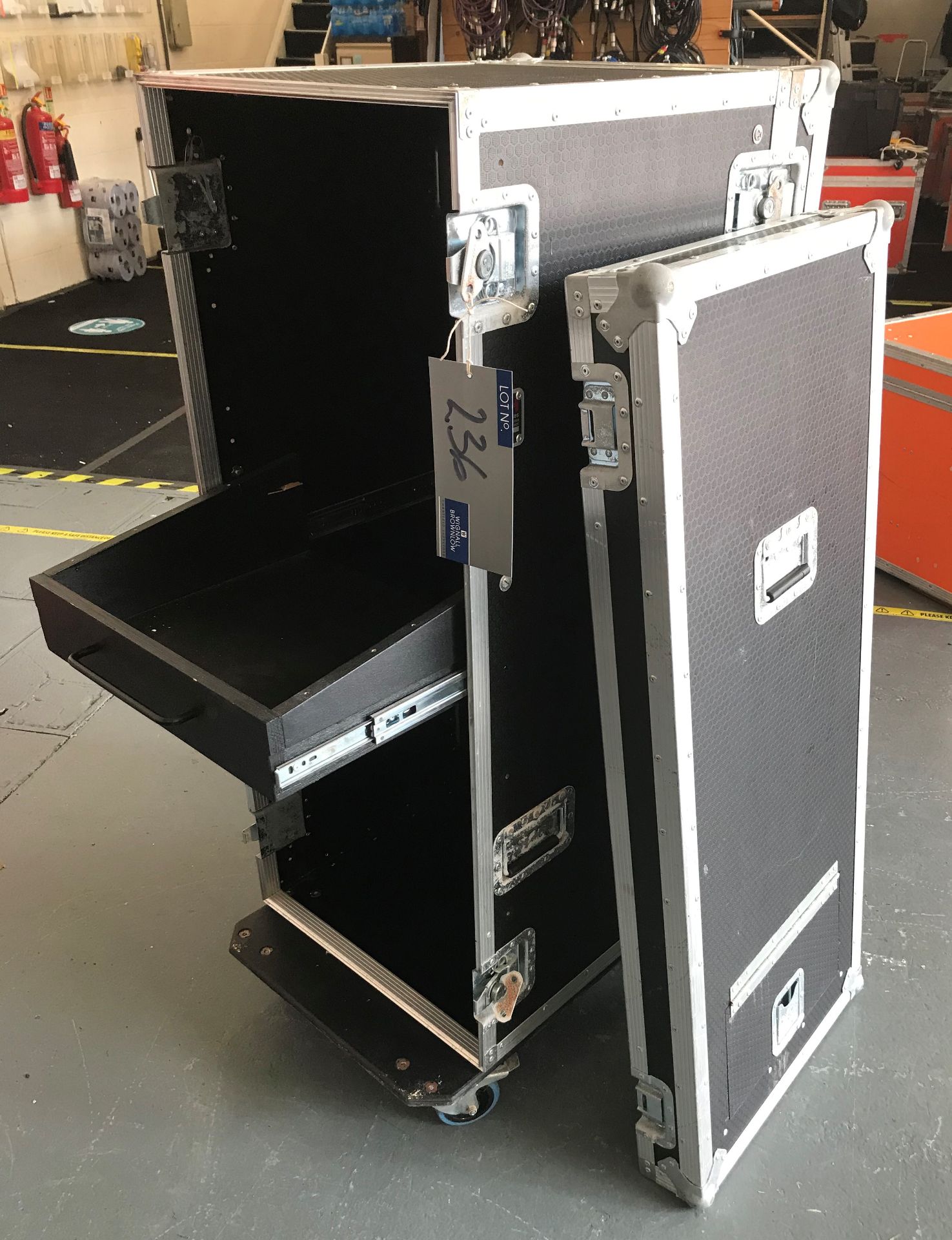 A BSH Mobile Rack Case, 650mm x 540mm x 1230mm (black)(located at Unit D10, Carrington Business