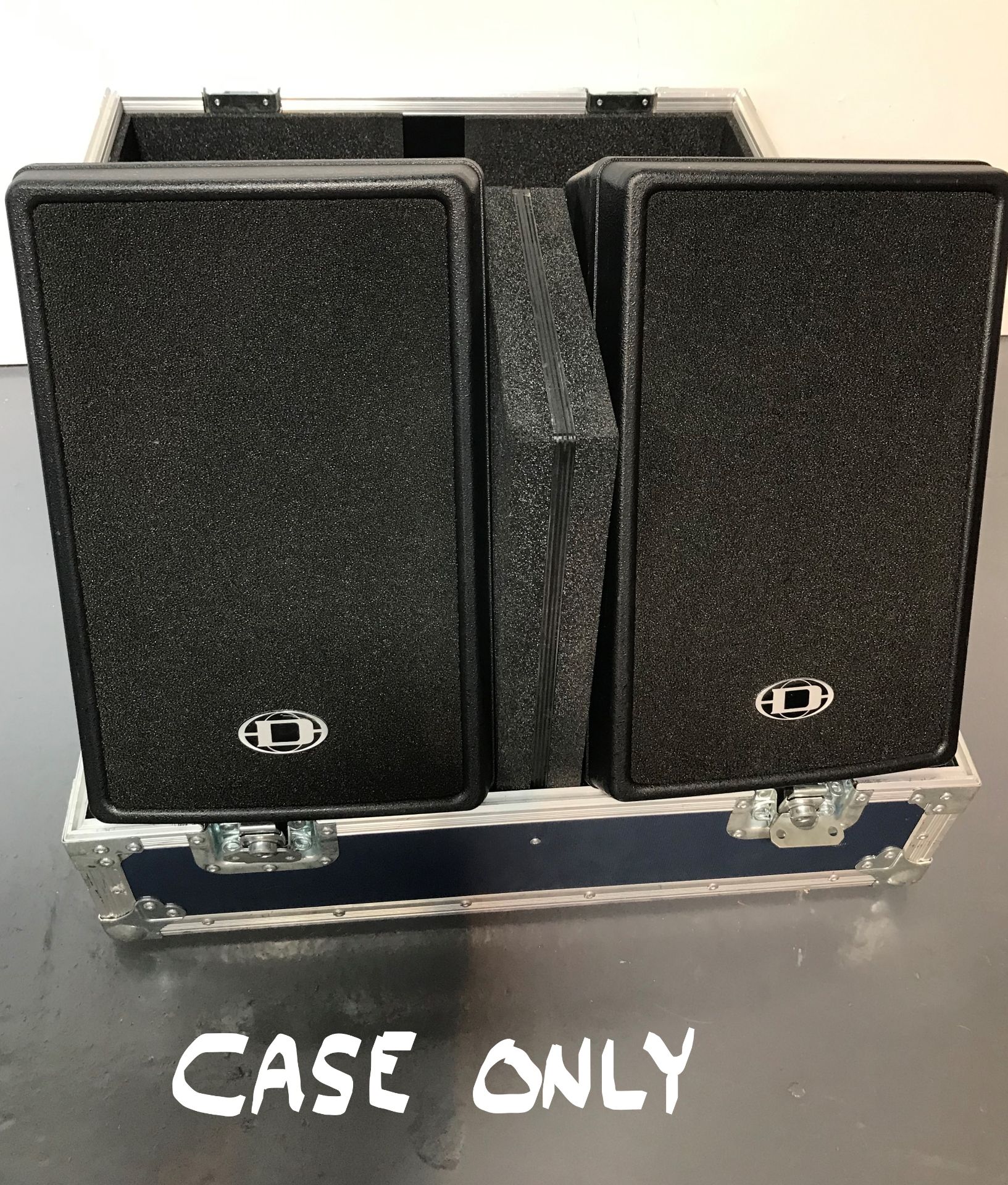 A 5 Star Flight Case, 655mm x 360mm x 520mm (located at ADA Support, 178 Burnley Road, Wier,