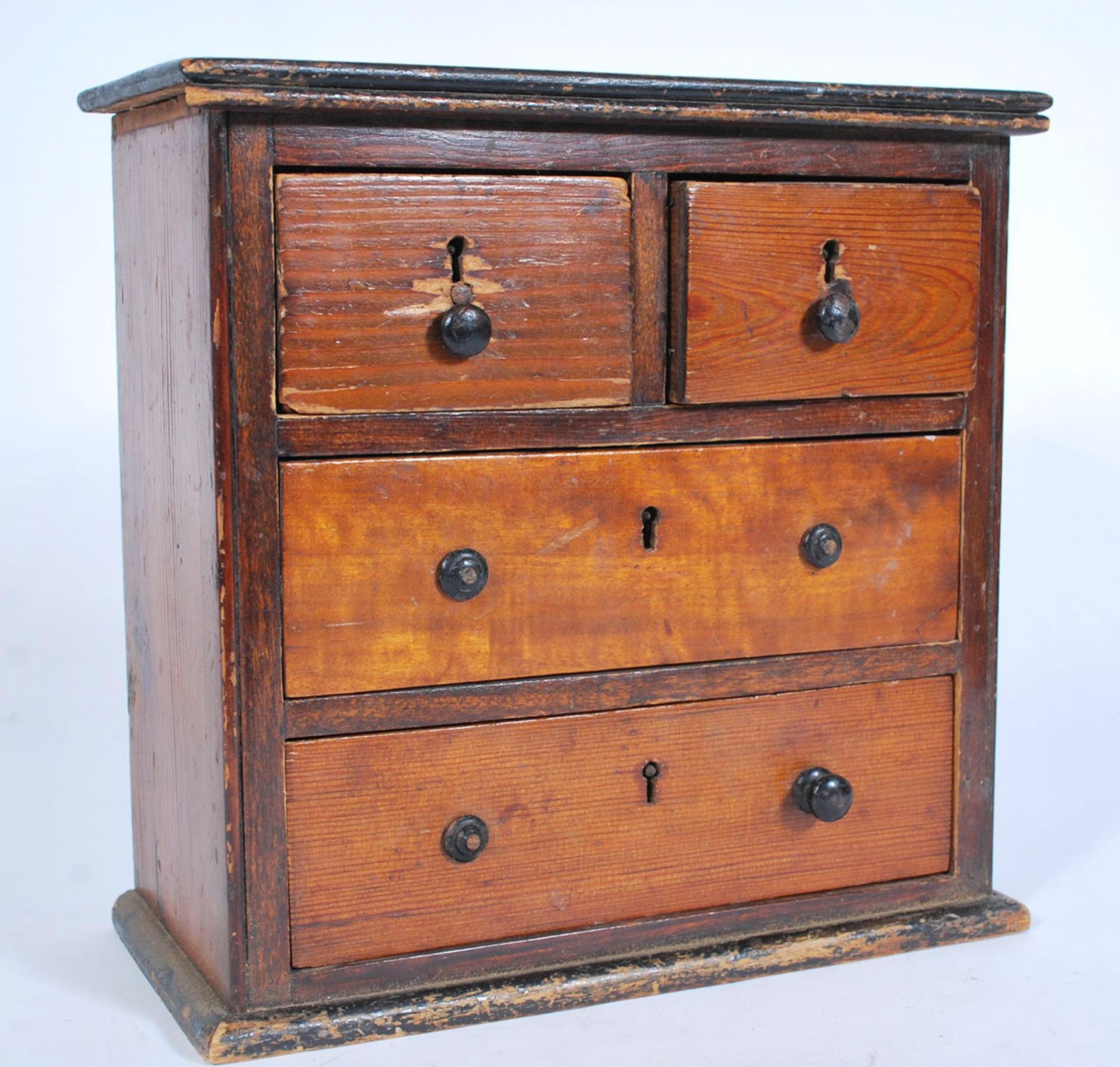 C19th collectors miniature chest of fossils - Image 3 of 7