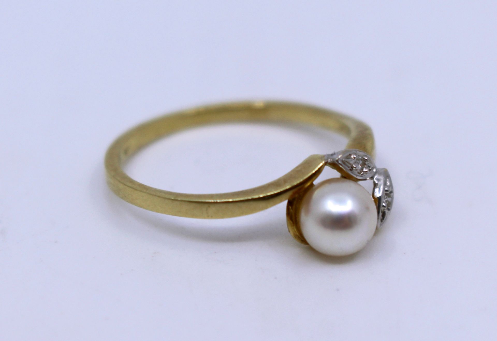 Pearl & Diamond Floral 14ct. Yellow Gold Ring - Image 3 of 4