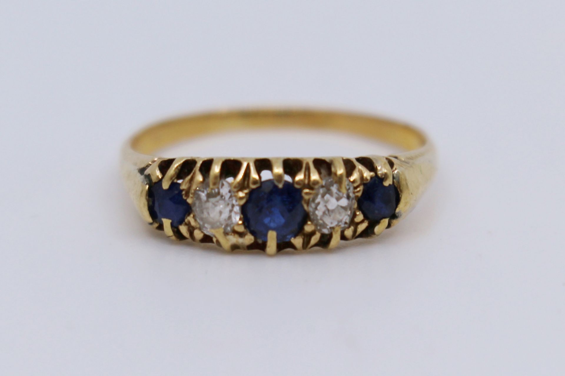 Five Stone Sapphire & Diamond 18ct Gold Ring - Image 2 of 4