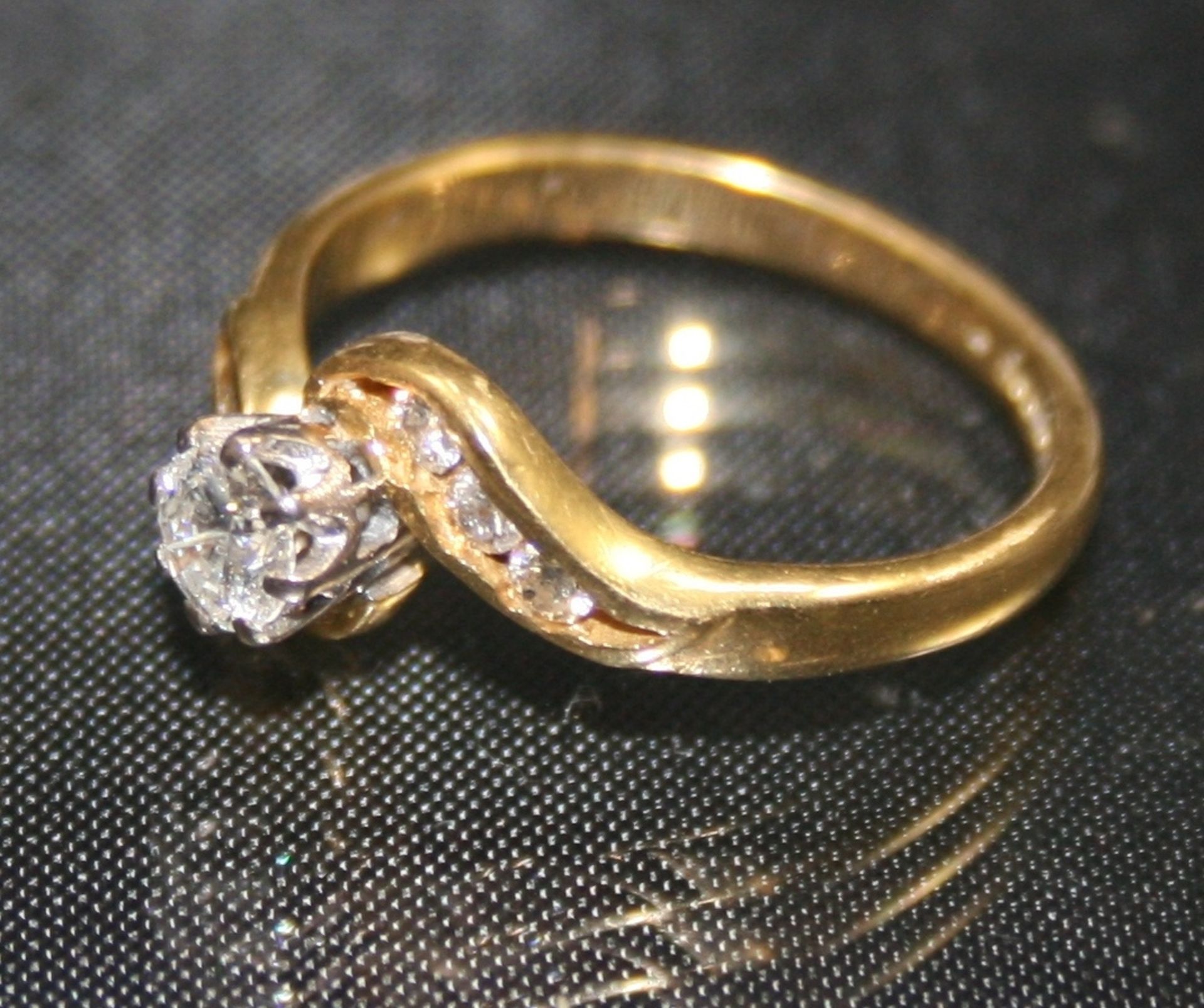 Diamond Single Stone Crossover Twist Yellow Gold Ring