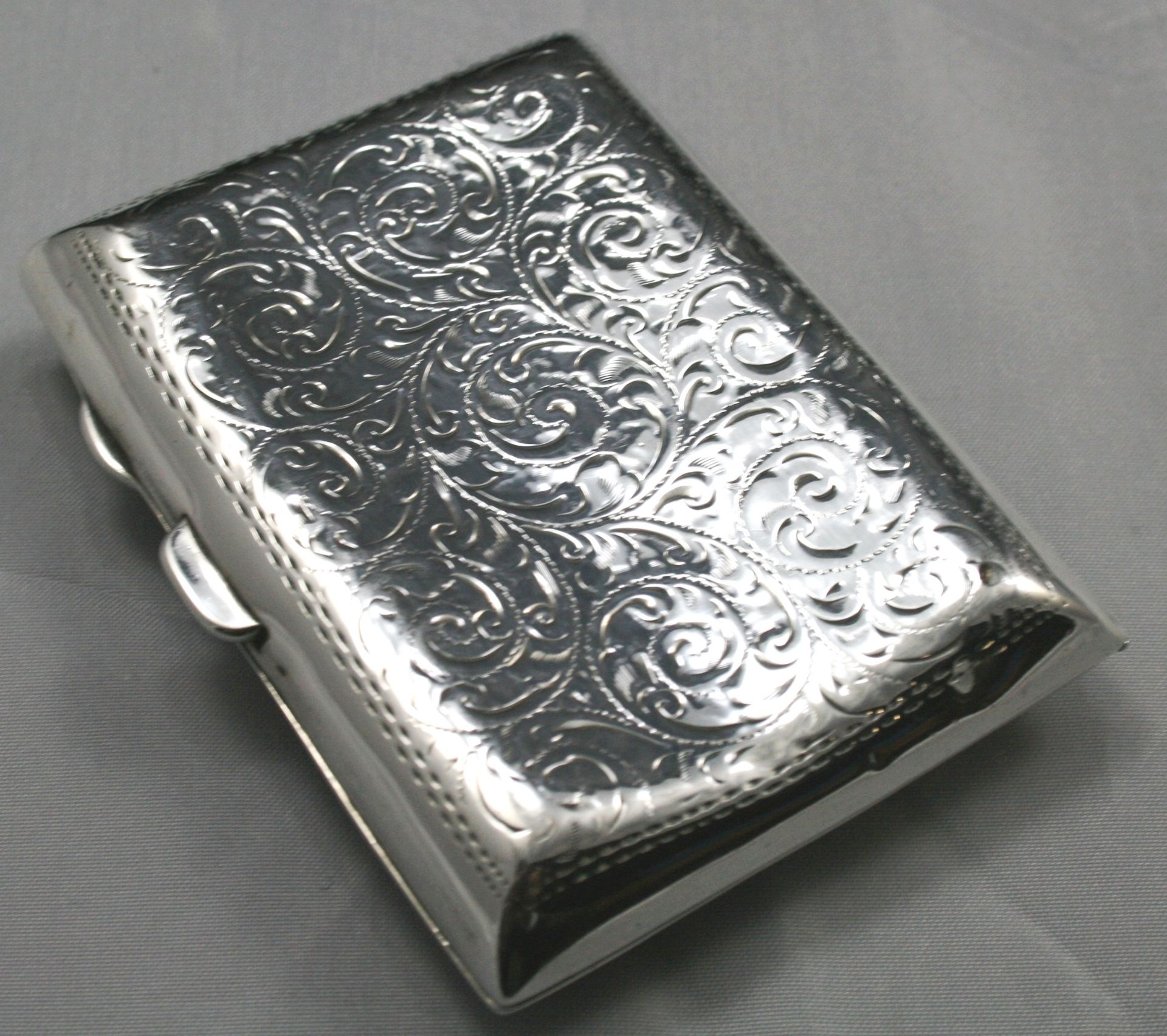 Edwardian Silver Engraved Hip Cigarette Case Birmingham 1906 - Image 2 of 4