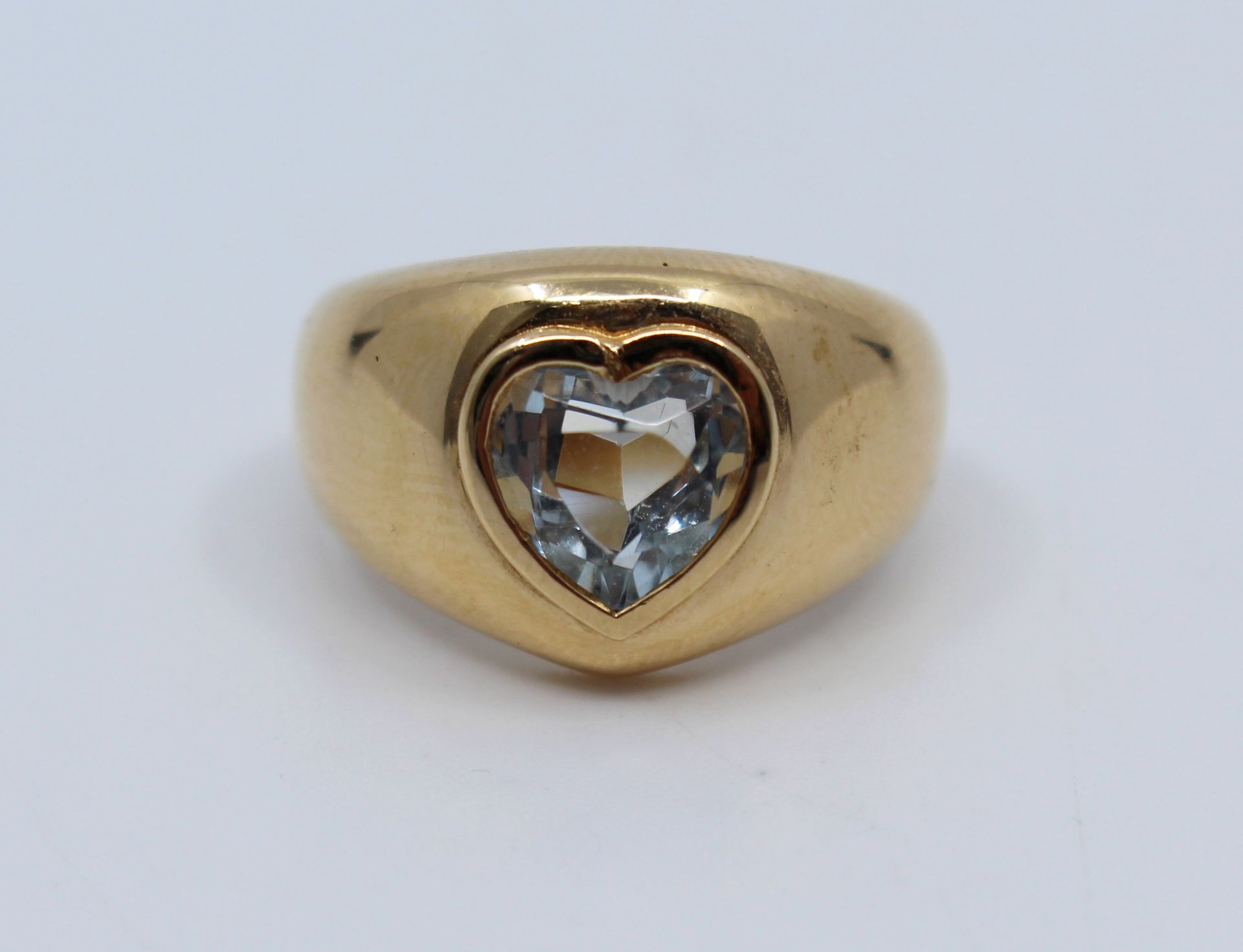 Heart Shaped Aquamarine 14ct Gold Ring - Image 2 of 5