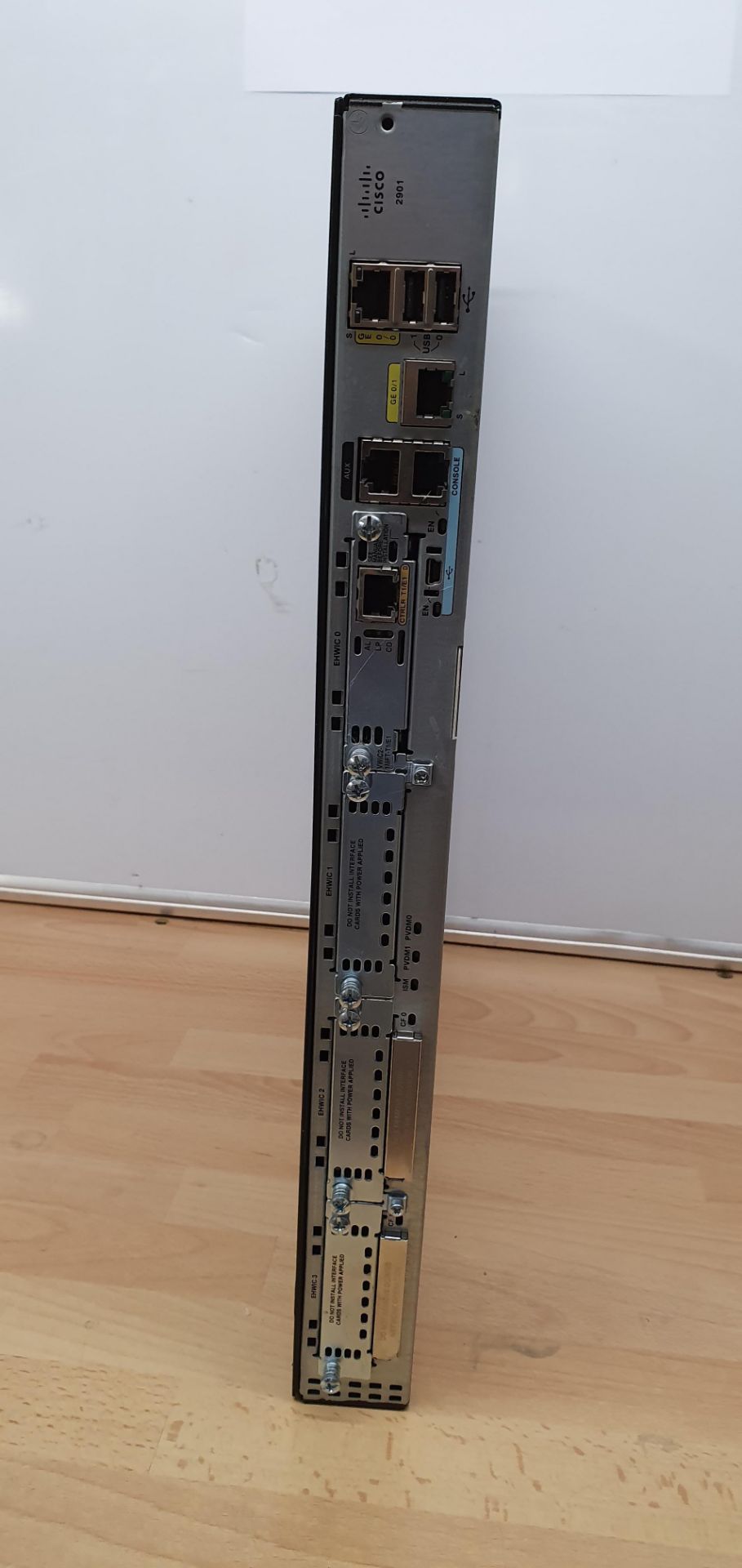 Cisco 2901 Integrated Services Router - Image 2 of 3