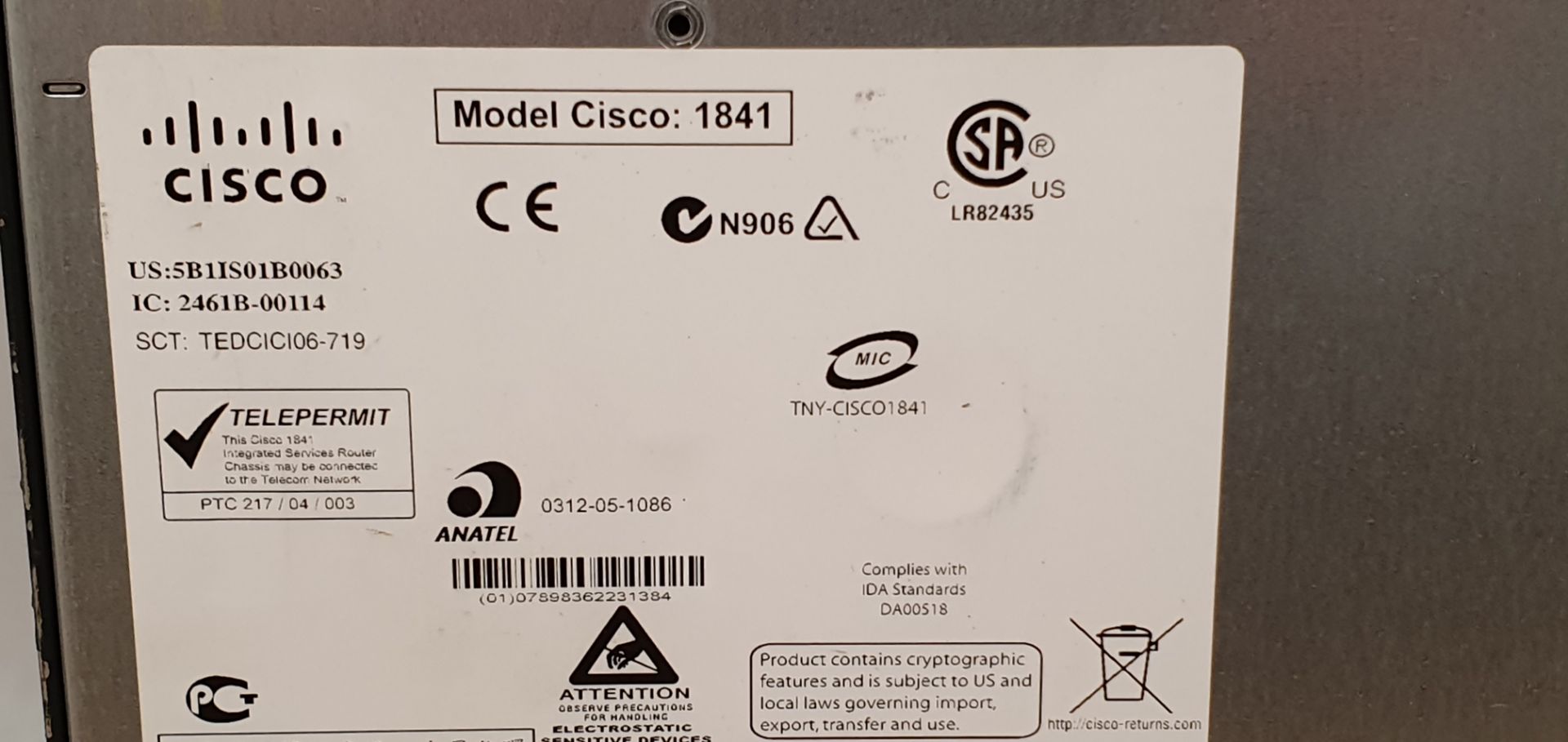 Cisco Catalyst 2960 Series Switch with Power over Ethernet (PoE) - Image 3 of 4