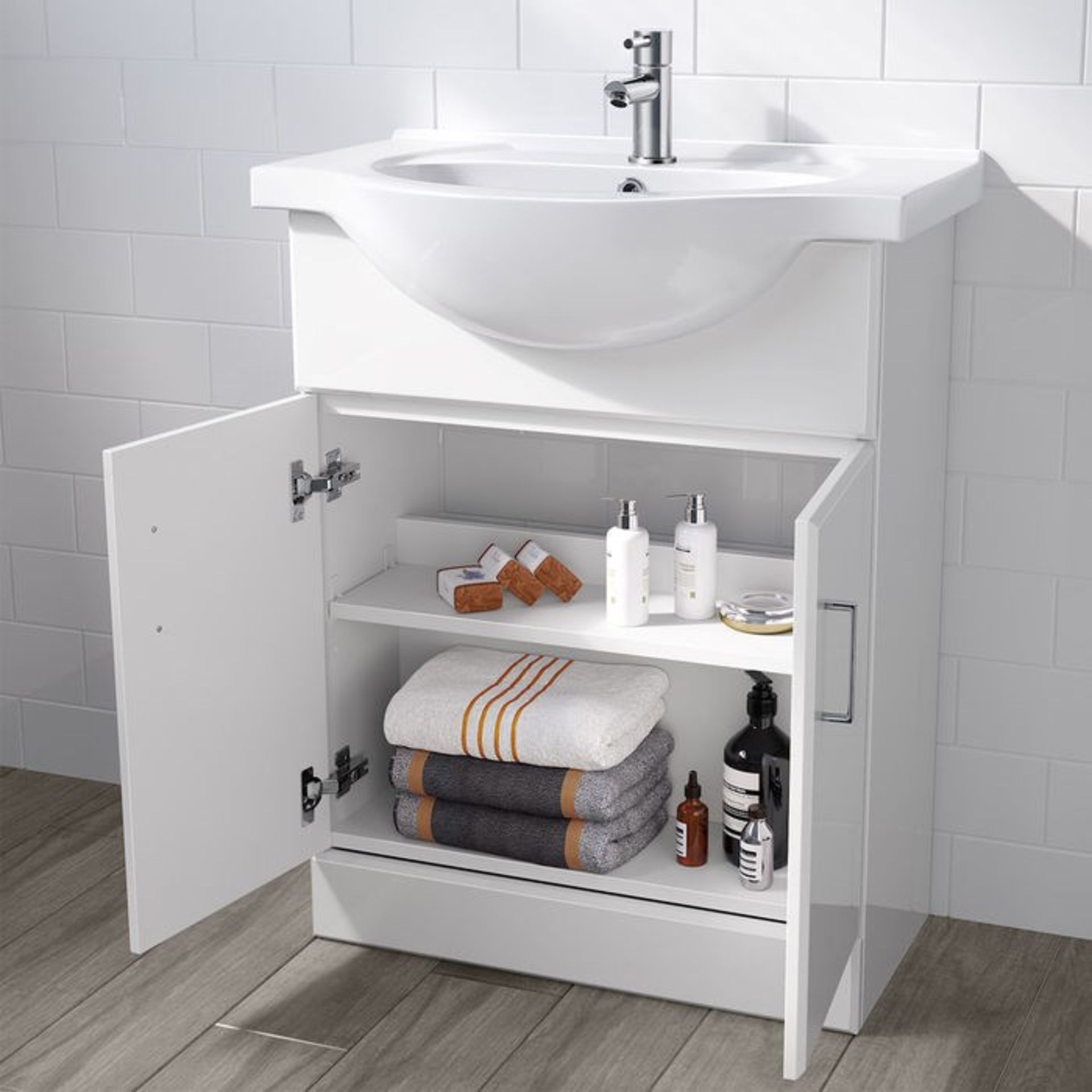(TT150) 550mm Quartz Gloss White Built In Basin Cabinet. RRP £349.99. Comes complete with basi... - Image 2 of 4