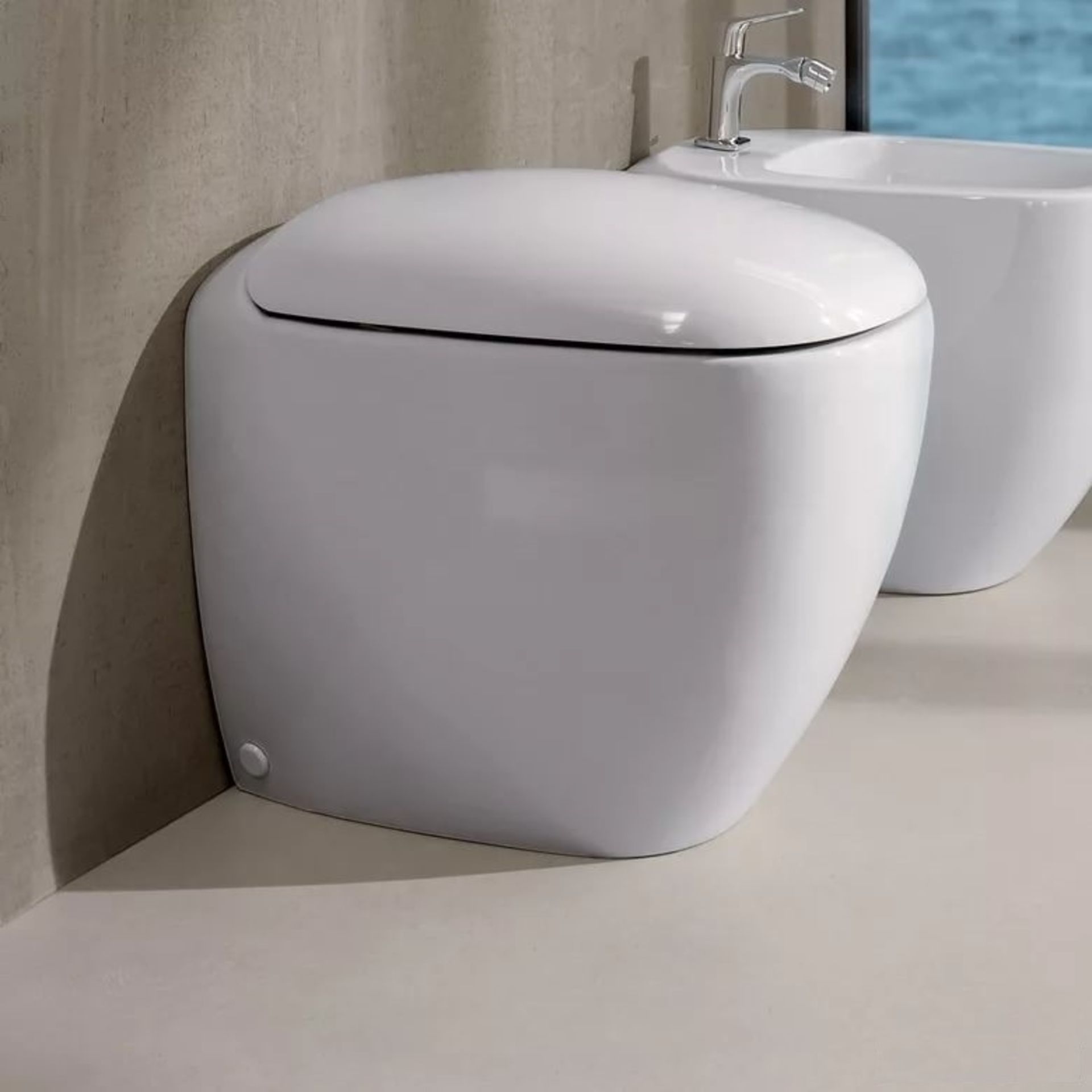 (PC133) Citterio Floor Standing Toilet RRP £427.99.Creates a chic,minimalist look. The Citter...(