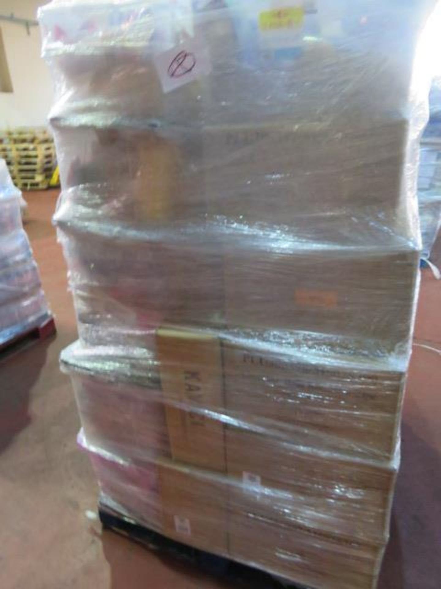 (11) LARGE PALLET TO CONTAIN A VERY LARGE QTY OF VARIOUS FOOD, DRINK & CONFECTIONARY TO INCLUDE... - Image 4 of 8