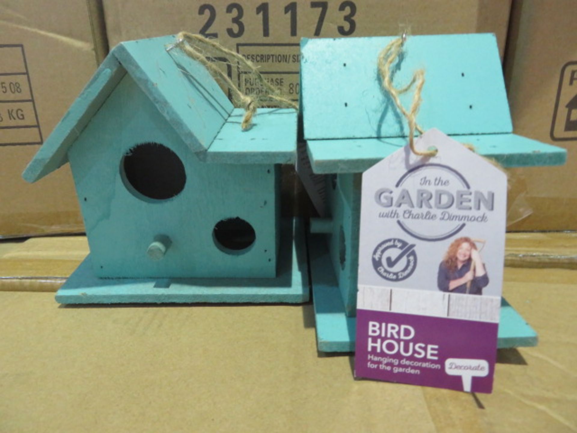 (8) PALLET TO CONTAIN 384 x BRAND NEW WOODEN BIRD BOX/HOUSE. RRP £3.99 EACH. UK PALLET DELIVER...