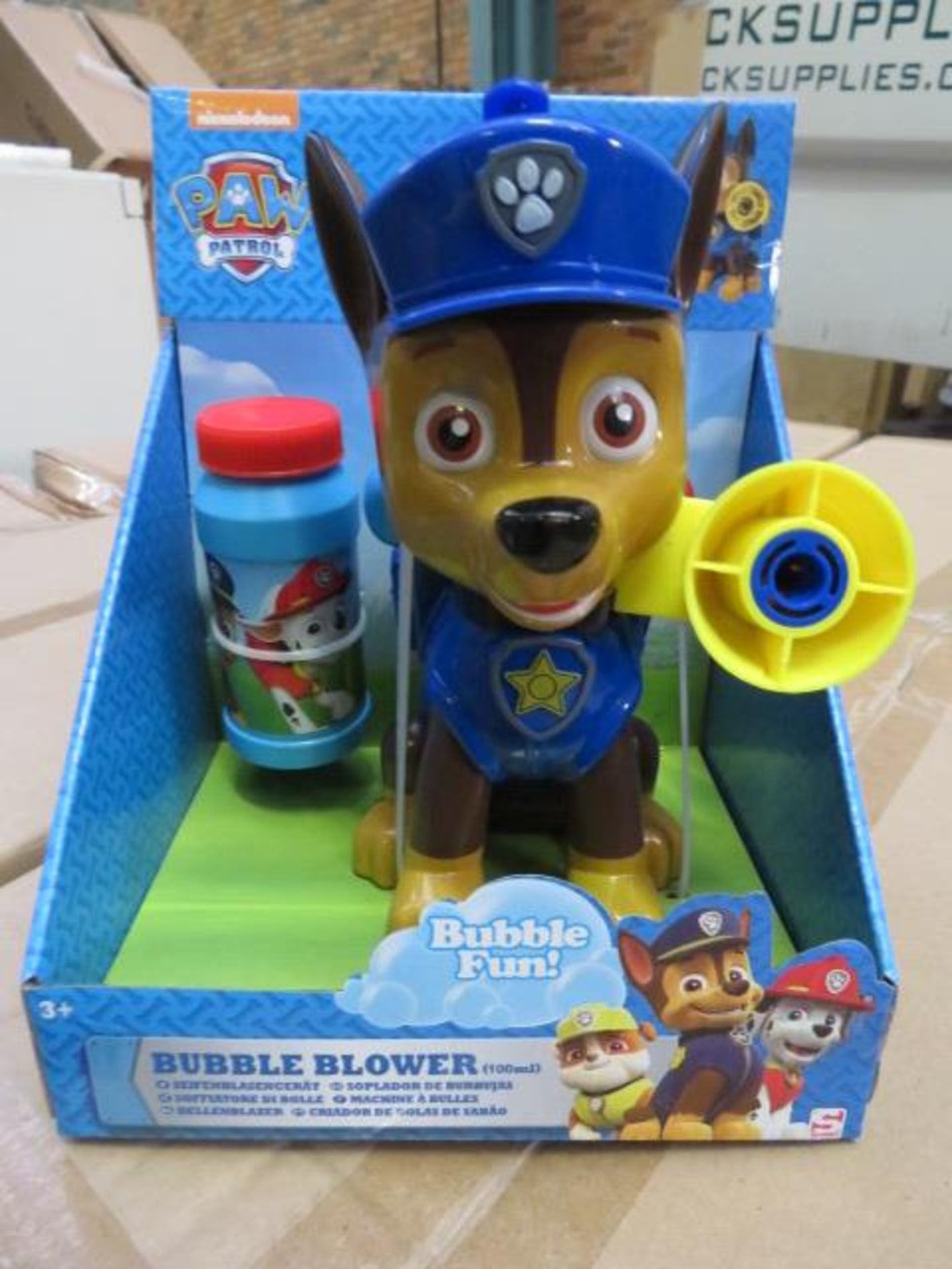 (17) PALLET TO CONTAIN 70 x BRAND NEW PAW PATROL BUBBLE BLOWERS. RRP £19.99 EACH. HUGE RE-SALE...