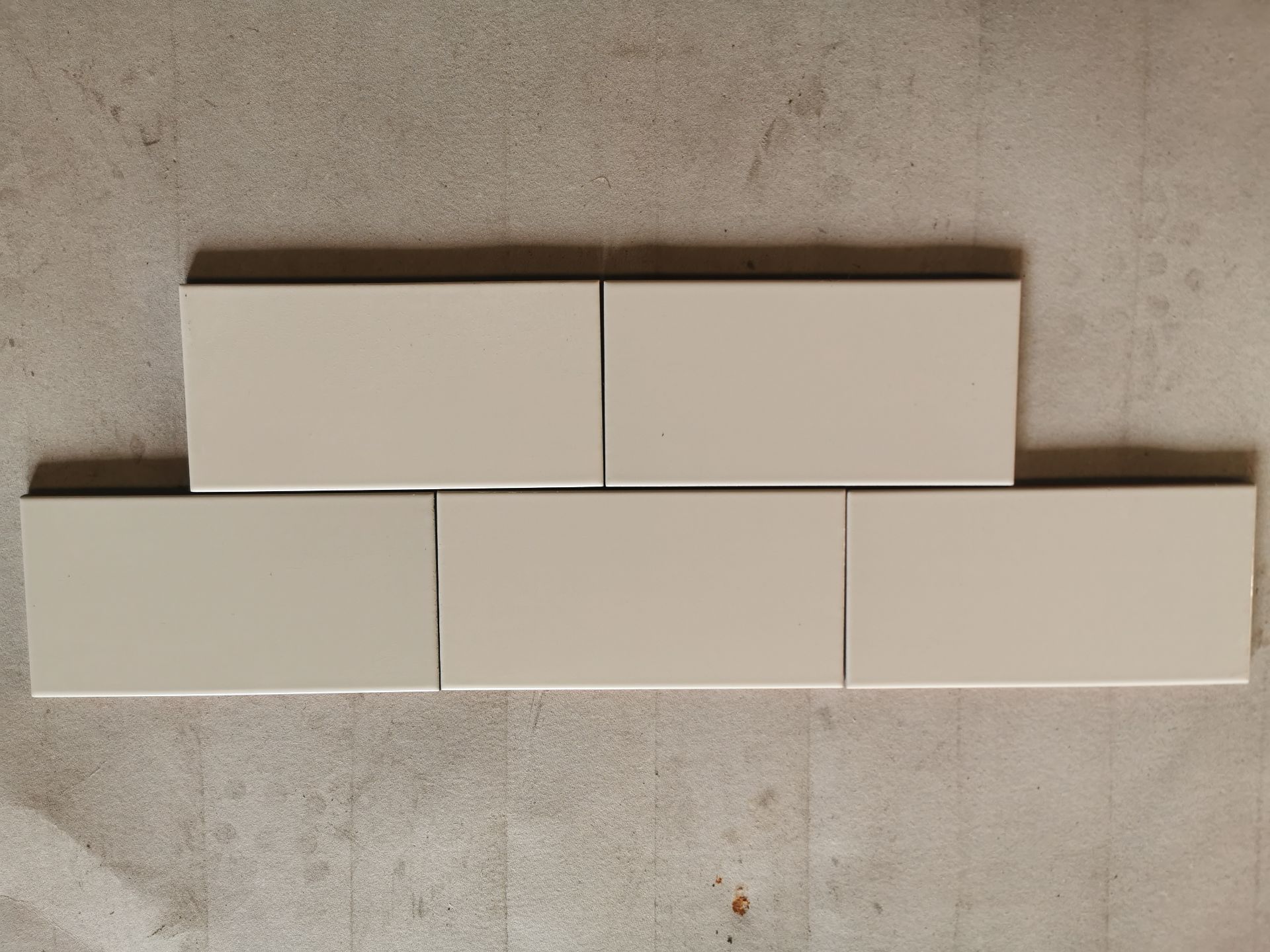 1 x pallet (40 square yards coverage) Wall Tiles - Image 2 of 2