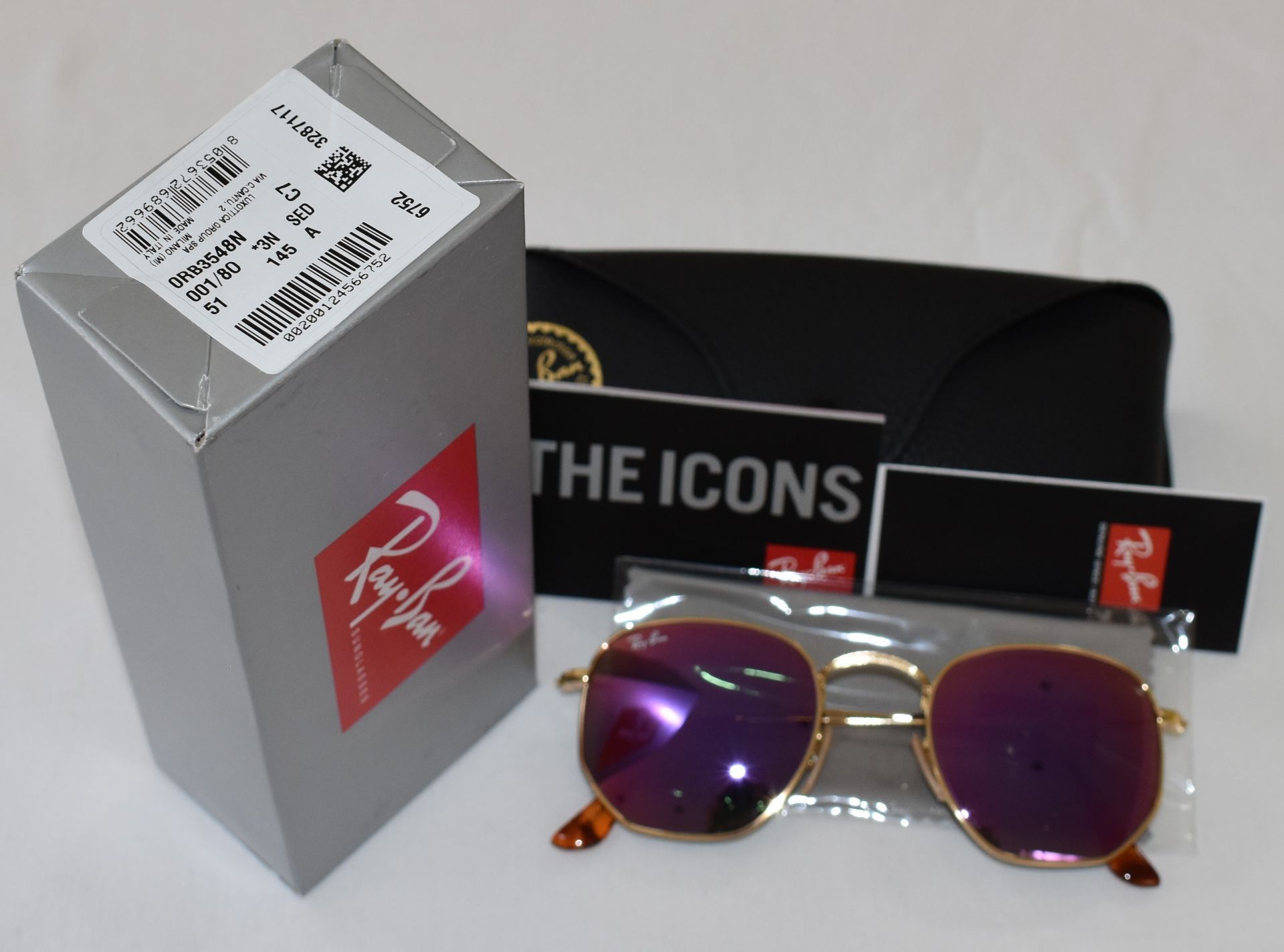 Ray Ban Sunglasses ORB3548N 001/80 - Image 2 of 2