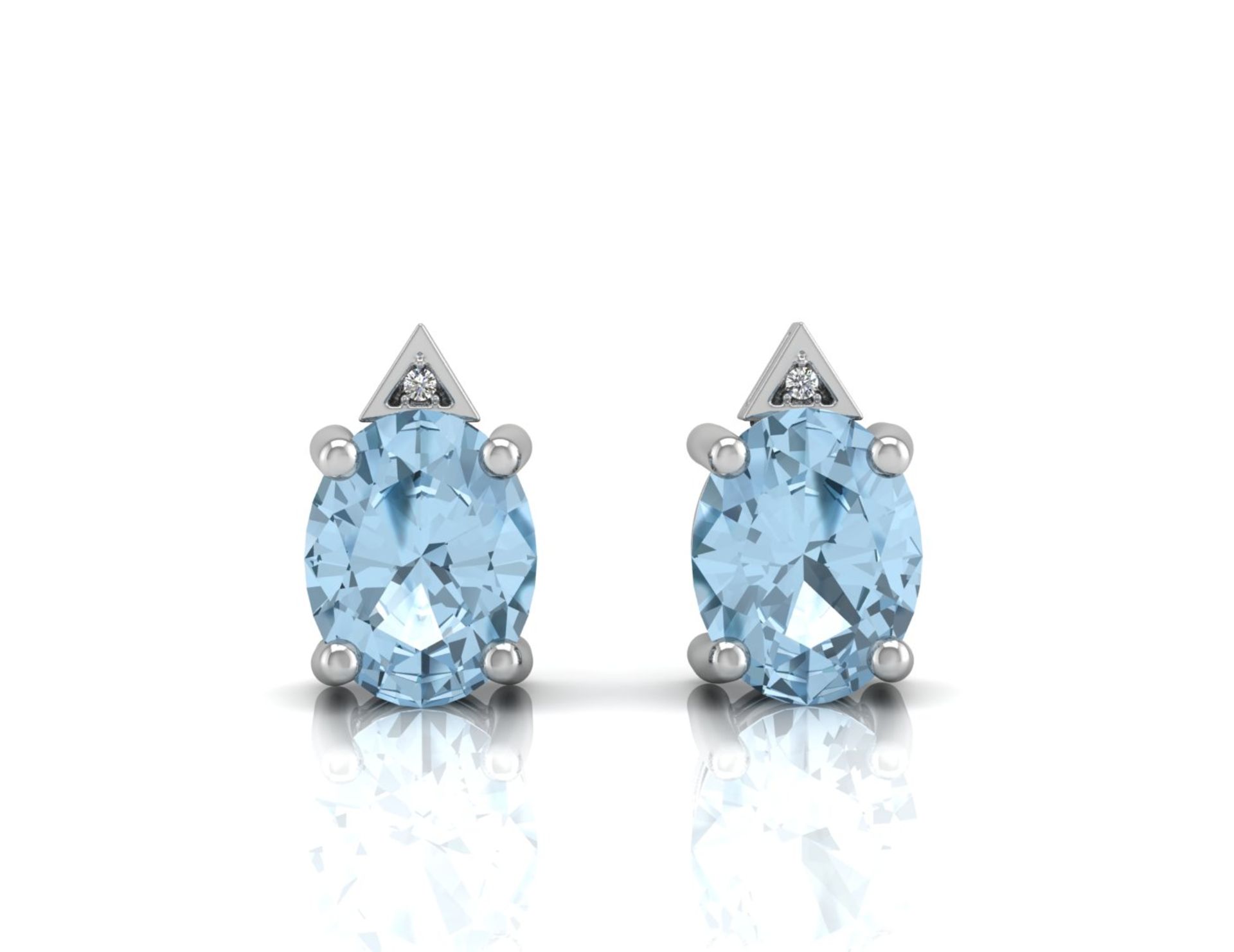 9ct White Gold Diamond And Blue Topaz Earring 0.01 - Image 3 of 4