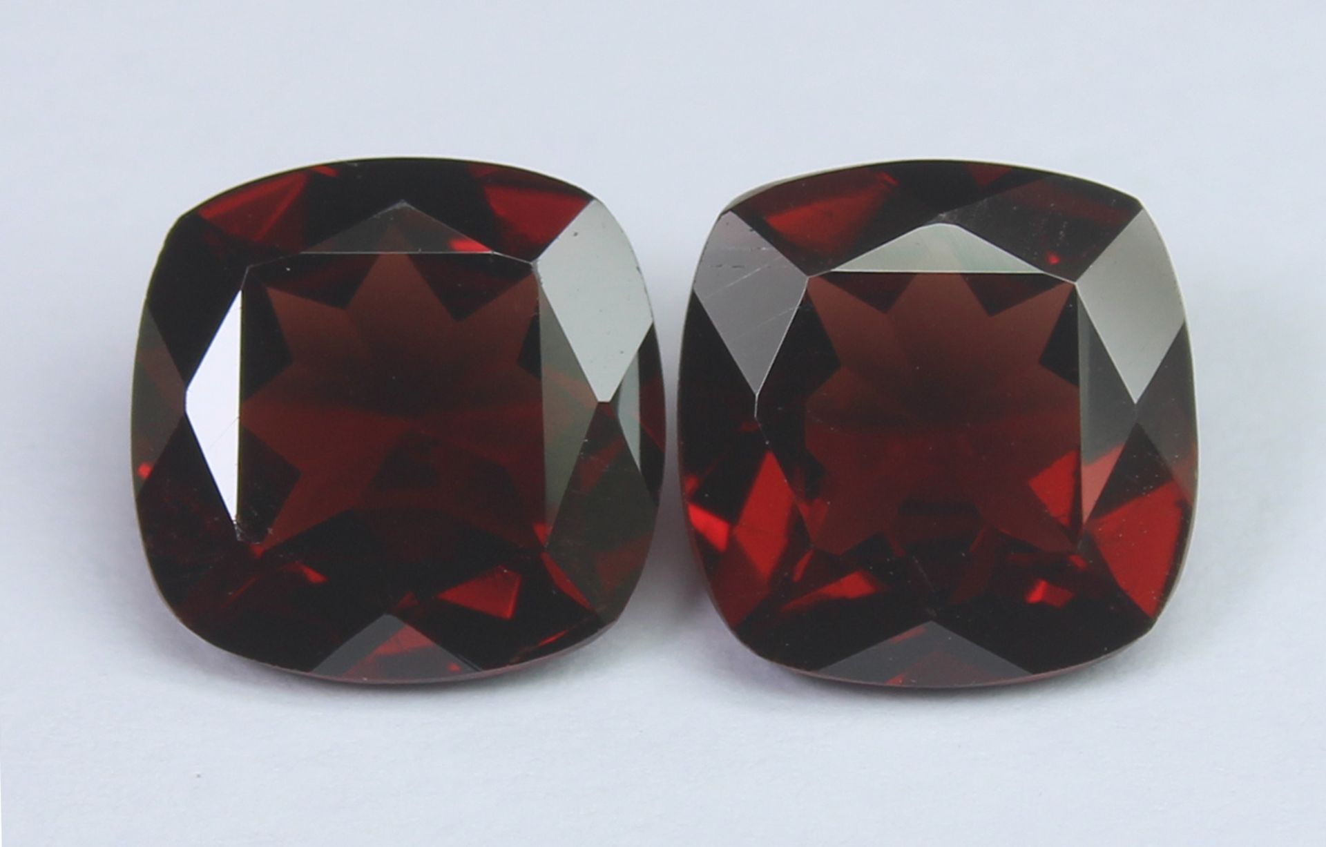 Pair of Garnets, 5.96 Ct