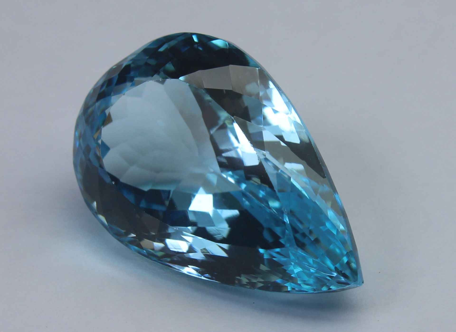 Blue Topaz, 24.75 Ct - Image 4 of 7