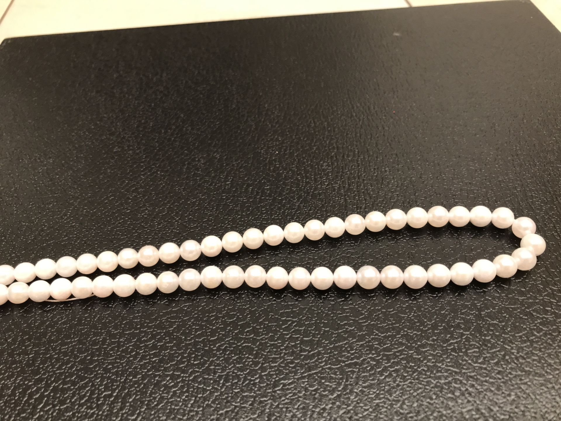 Akoya Pearls - Image 2 of 3