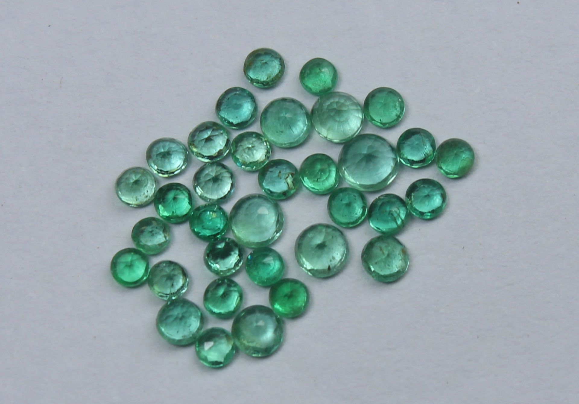 1.04 CT Natural Emerald - Image 3 of 3