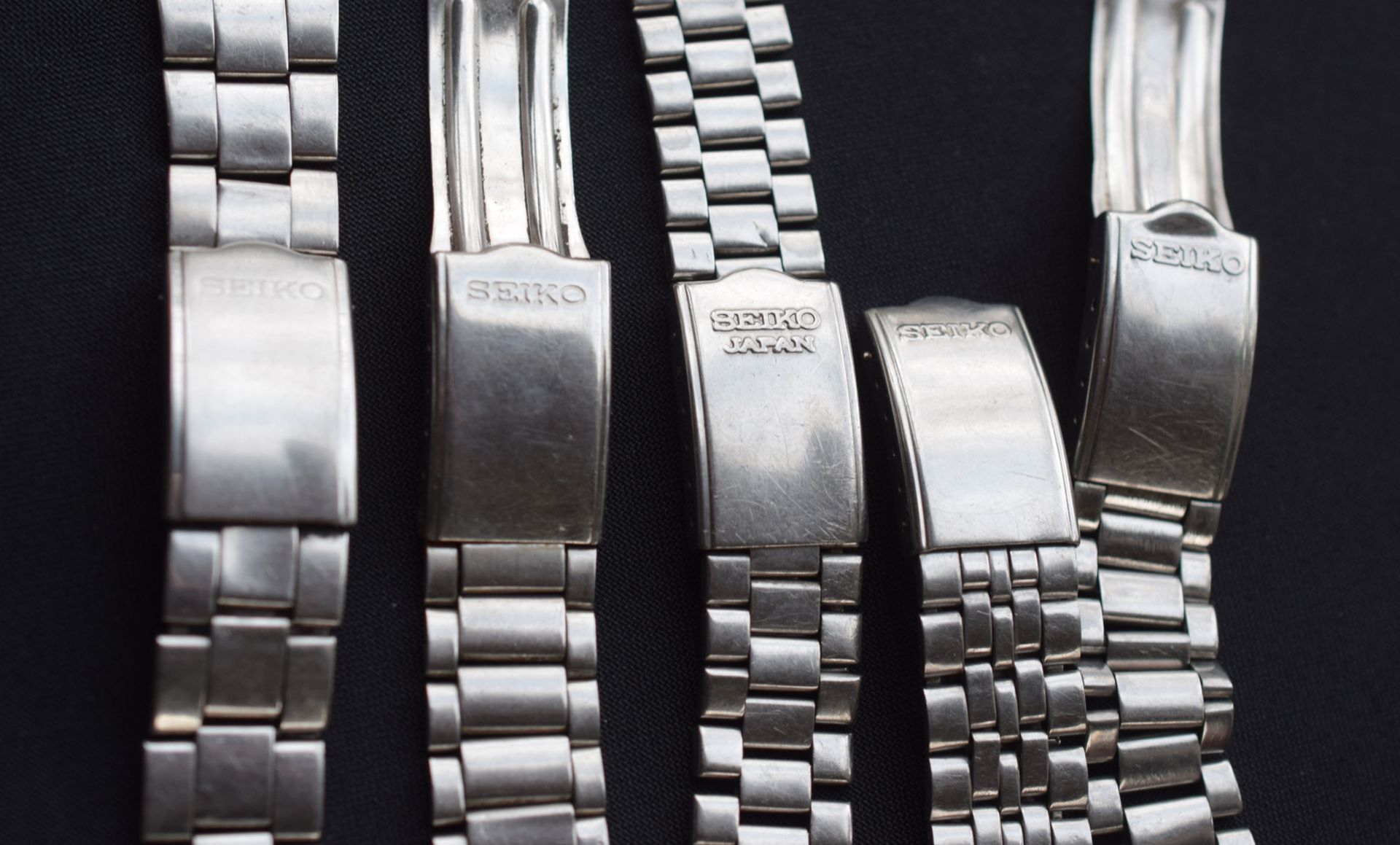 Large Collection Of Seiko SS Bracelets - Image 2 of 2