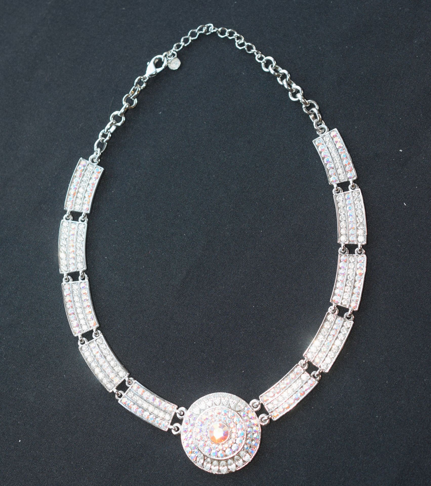 Wilson And Butler Crystal And White Metal Necklace - Image 3 of 4