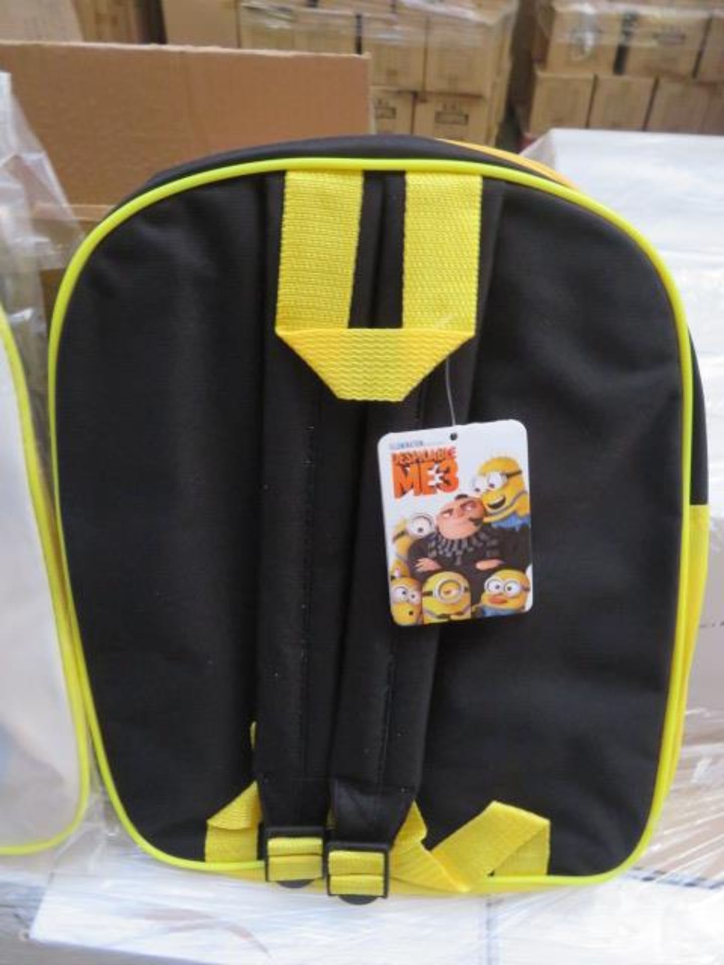 (29) PALLET TO CONTAIN 324 x BRAND NEW DESPICABLE ME 'I DIDN'T DO IT' BACK PACKS. RRP £9.99 EA... - Image 3 of 4
