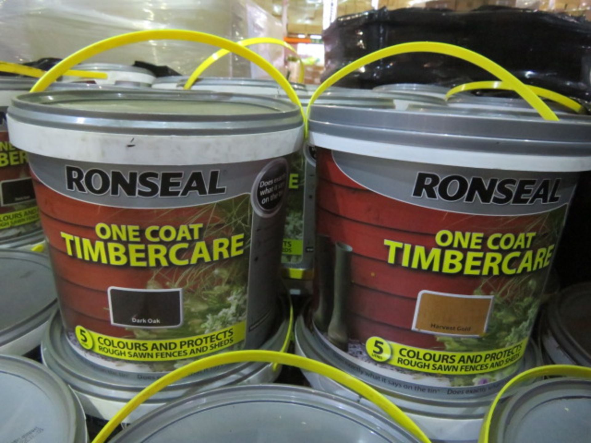 (313) LARGE PALLET TO CONTAIN APPROX. 80 x 5L RONSEAL PAINTS. HUGE RE-SALE POTENTIAL. UK PALLE...