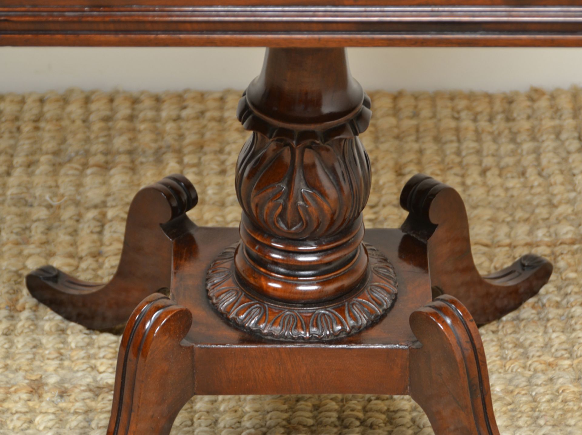Fine Regency Mahogany Antique Side / Lamp Table - Image 5 of 9