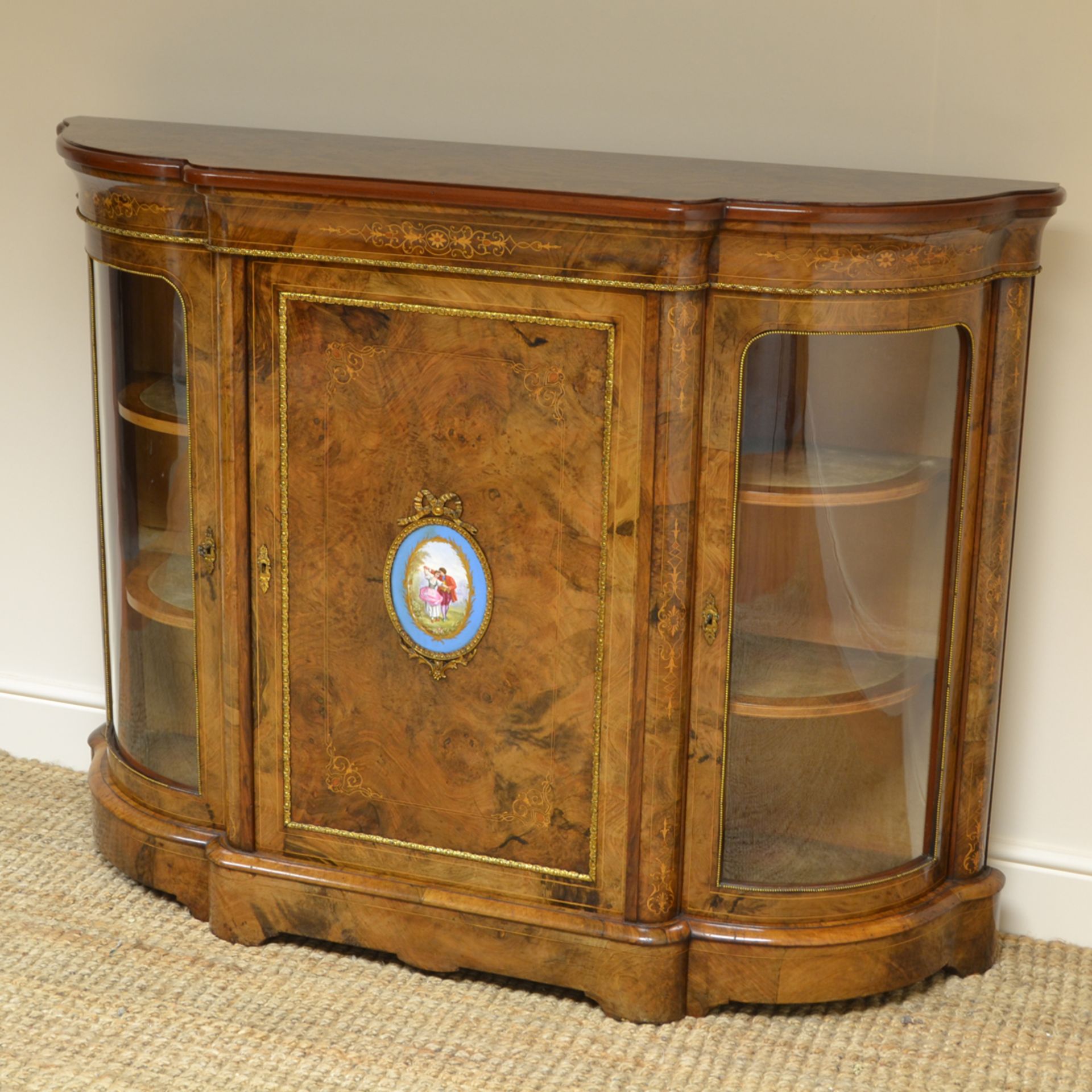 Beautifully Figured Victorian Walnut Antique Credenza - Image 2 of 9