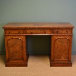 Country House Figured Mahogany Antique Victorian Pedestal Sideboard