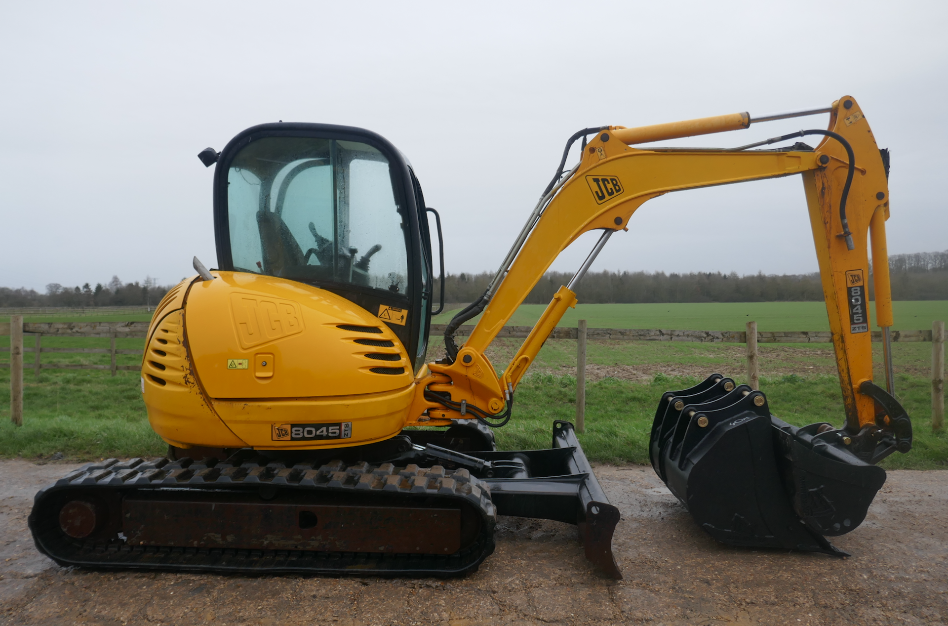 JCB 8045 ZTS Digger