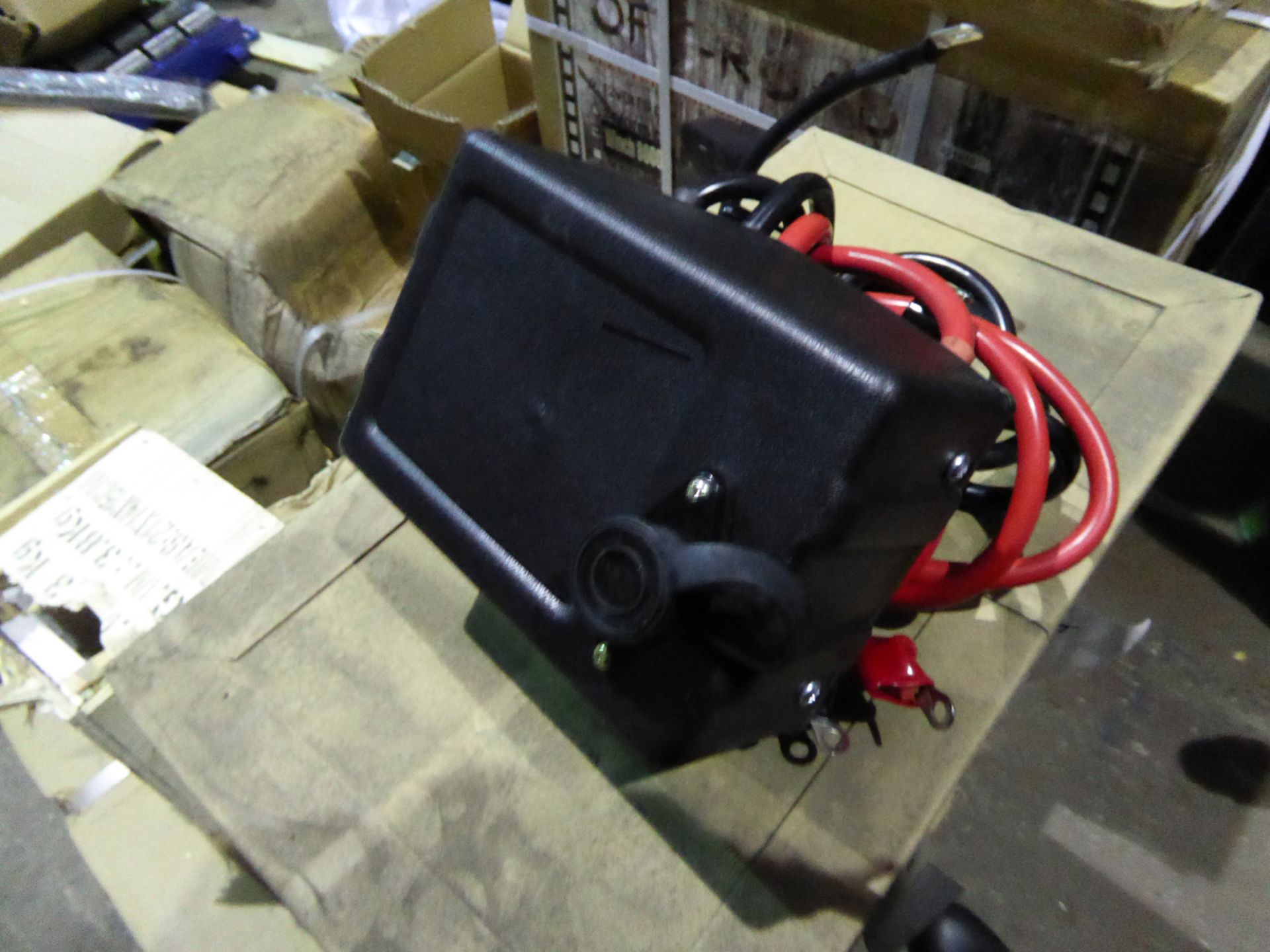 12V 8000LBS ELECTRIC WINCH - BRAND NEW - Image 5 of 5